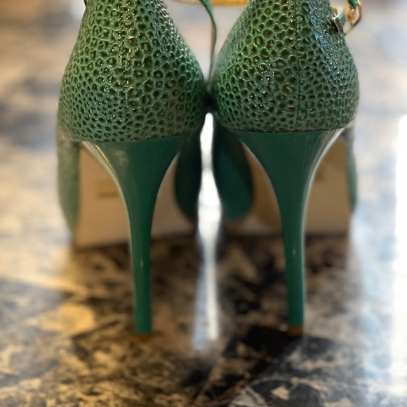 Green platform heels - Picture 3 of 4